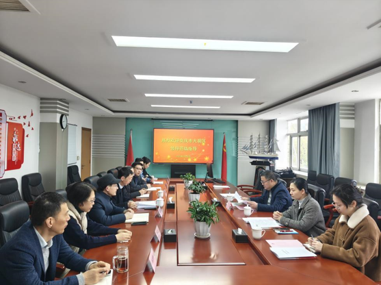 安庆市大观区委书记华明到安徽万纬公司走访调研